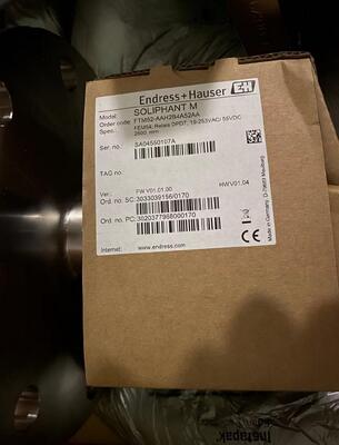 এন্ড্রেস হাউজার FTM52-AAH2B4A32AA শিল্প প্রক্রিয়া নিয়ন্ত্রণের জন্য উচ্চ-নির্ভুলতা ম্যাগনেট্রিক্টিভ লেভেল ট্রান্সমিটার