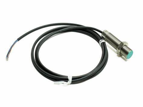 PEPPERL FUCHS 8 মিমি ফ্লাশ ক্যাপাসিটিভ সেন্সর CBB8-18GS75-E2 সুনির্দিষ্ট সনাক্তকরণের জন্য