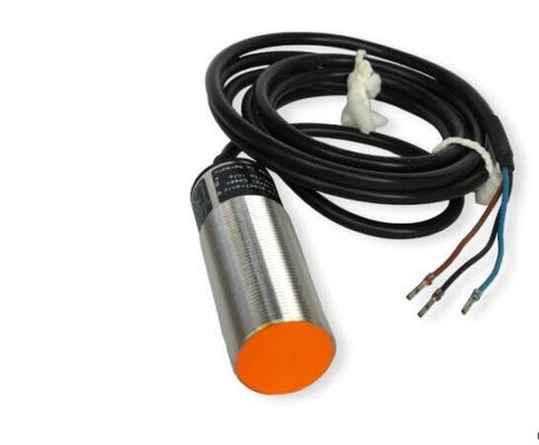 আইএফএম ইন্ডাক্টিভ সেন্সর II5256 IIA3010-BPKG যন্ত্রপাতিতে যন্ত্রের সঠিক অবস্থান নির্ধারণের জন্য