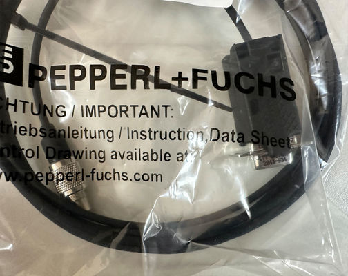 P&F UC-30GM-R2 ইন্টারফেস কেবল সামনের দিকে লেবেলিং এবং ইনপুট ফ্রিকোয়েন্সি 0.001 ... 10000 Hz এর জন্য
