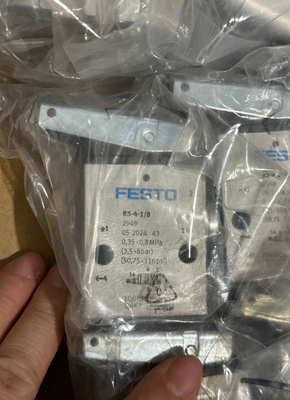 Festo রোলার লিভার ভালভ RS-4-1/8