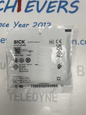 SICK VT12T-2P430 cylindrical photoelectric sensor