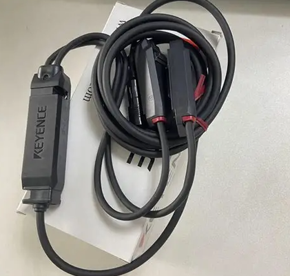 Keyence FD-XS8 ক্ল্যাম্প-অন লিকুইড মাইক্রো-ফ্লো সেন্সর হেড