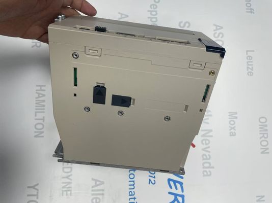 M12 নির্মাণ প্রকার Yaskawa SGD7S-180A30B202 অ্যানালগ কন্ট্রোল উন্নত বৈশিষ্ট্য এবং ≤ 0.7 ওয়াট পাওয়ার বিচ্ছিন্নতা সঙ্গে