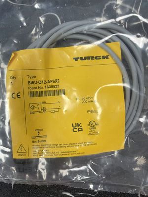 সঠিক নন ফ্লাশ ইনস্টলেশনের জন্য টার্ক NI40U-CP40-VP4X2 ইন্ডাকটিভ ব্লক সান্নিধ্য সেন্সর