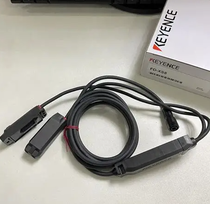 Keyence FD-XS8 ক্ল্যাম্প-অন লিকুইড মাইক্রো-ফ্লো সেন্সর হেড