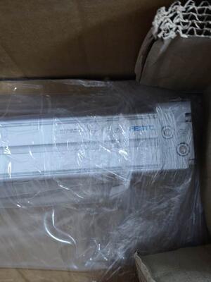 FESTO DGC-K-25-600-PPV-A গাইডেড নিউমেটিক ড্রাইভ সিলিন্ডার