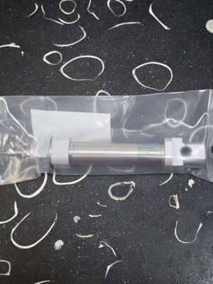 FESTO DSNU-20-50-PPV-A বৃত্তাকার বায়ুসংক্রান্ত সিলিন্ডার